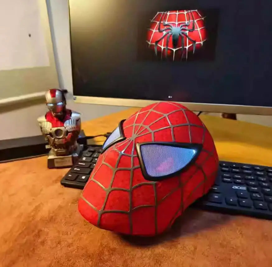WebVault Classic Movie Mask™ — Premium Faceshell & Detachable Lenses